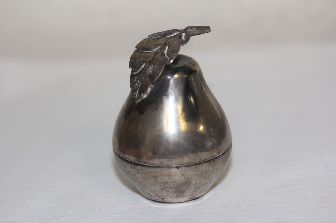 Marked 900 Silver Trinket Box: pear form - 2 inches tall