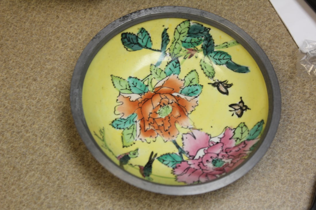Chinese Bowl in Pewter: 5 1/4" in diameter