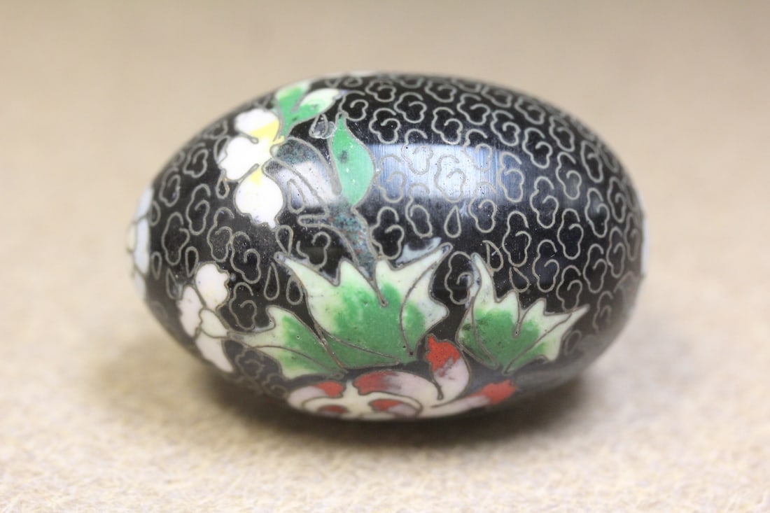 Chinese Cloisonne Egg (1 of 5)