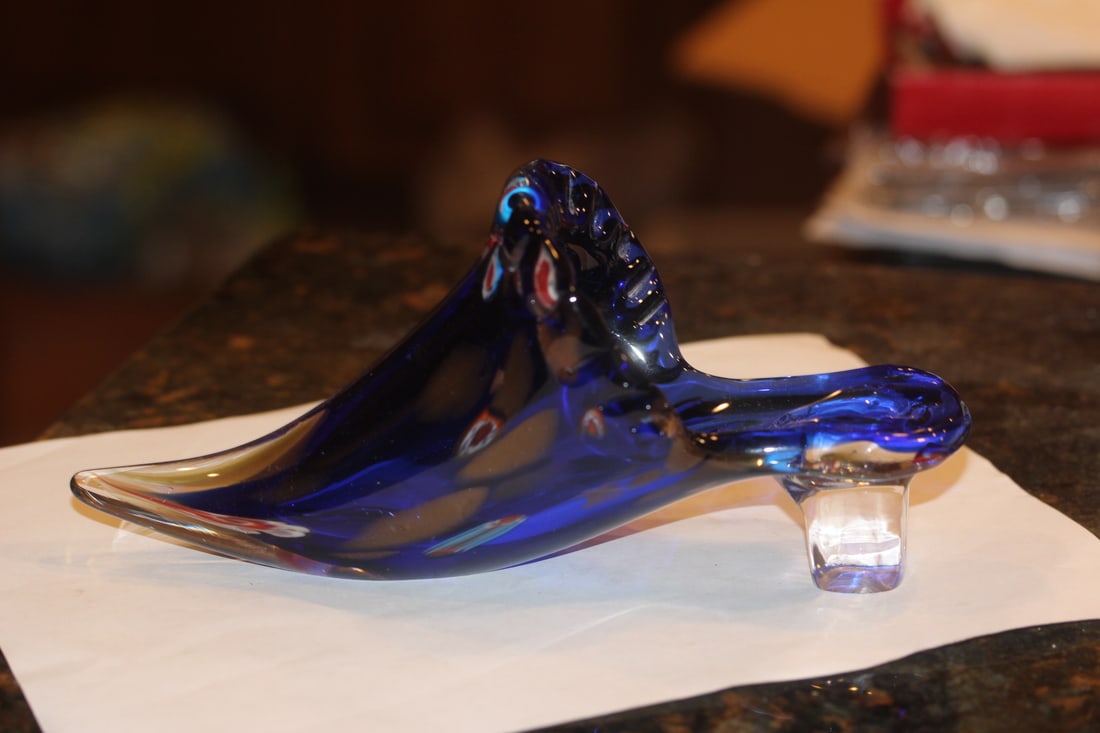 Millifiori Style Art Glass Shoe: 8 1/2" across