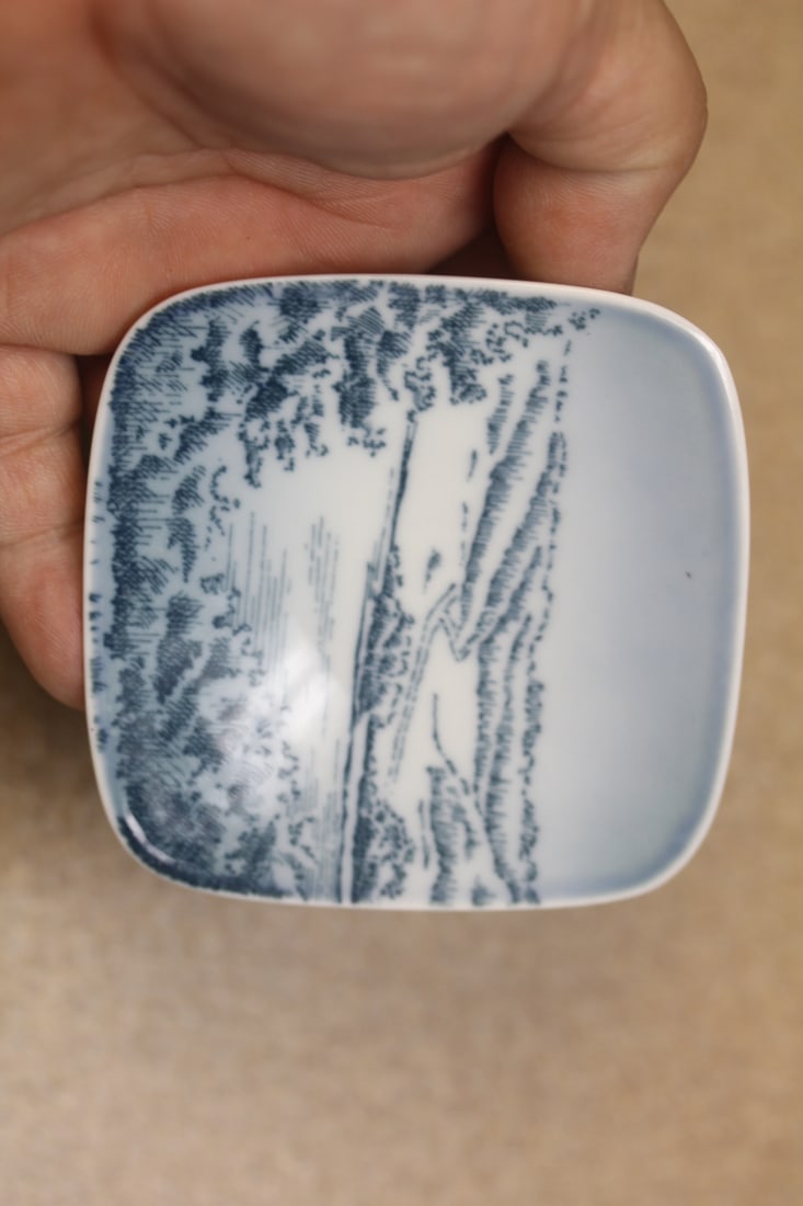 Small B&G Denmark Plate: 3 1/8" square