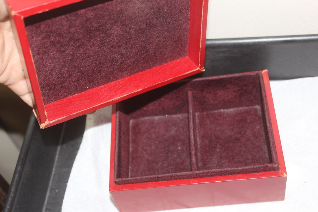 Small Compartment Box - 2