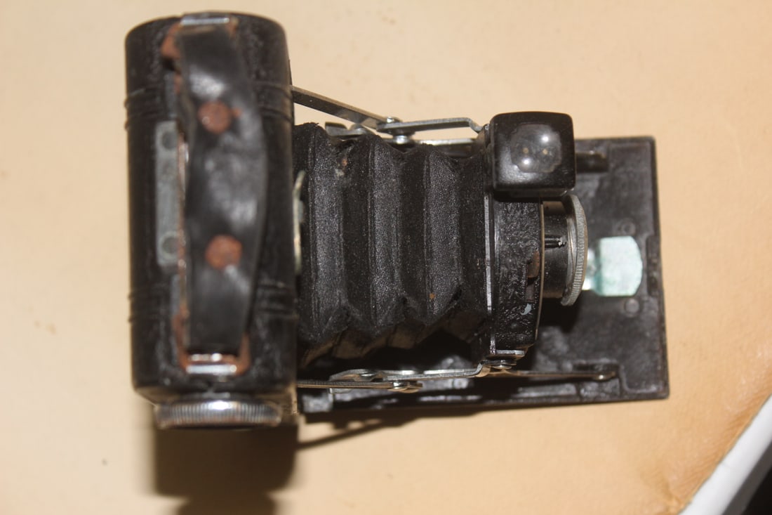 Falcon Model 4 Bellow Camera - 2