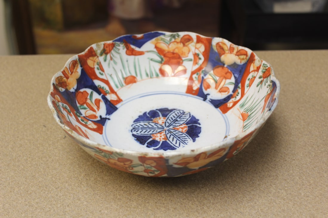 Antique Japanese Imari Bowl: please note: few old chips as shown - still a pretty bowl - 8 1/2" in diameter