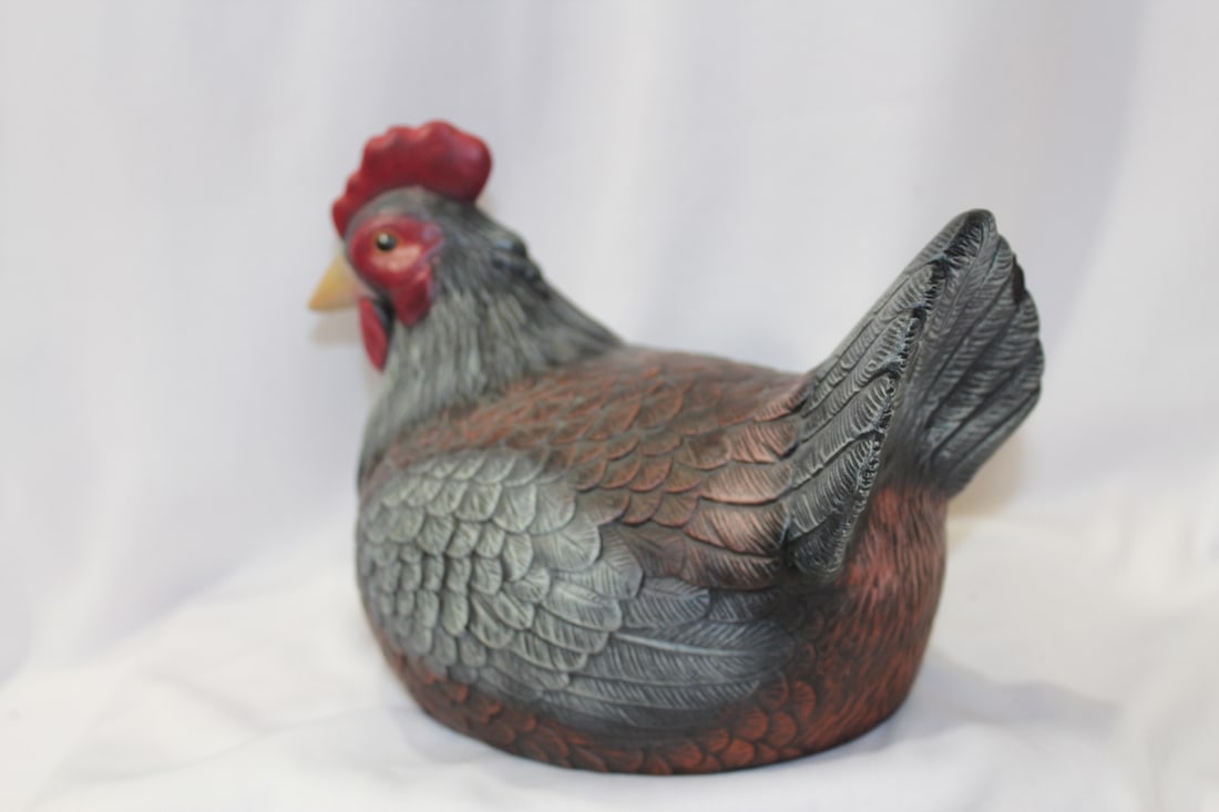 A Ceramic Chicken - 4