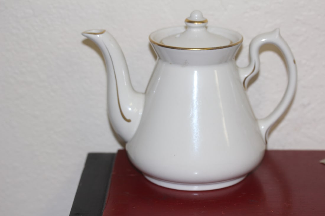 Hall Teapot - 3
