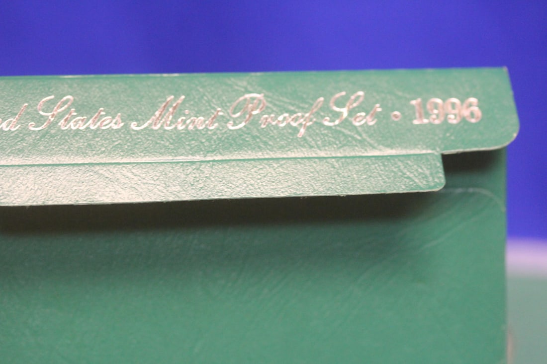 A 1996 US Mint Proof Set - 4