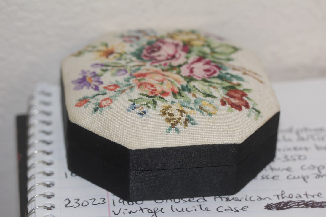 Vintage Pin Cushion Octagon Trinket Box: unusual - 4 1/4" in diameter