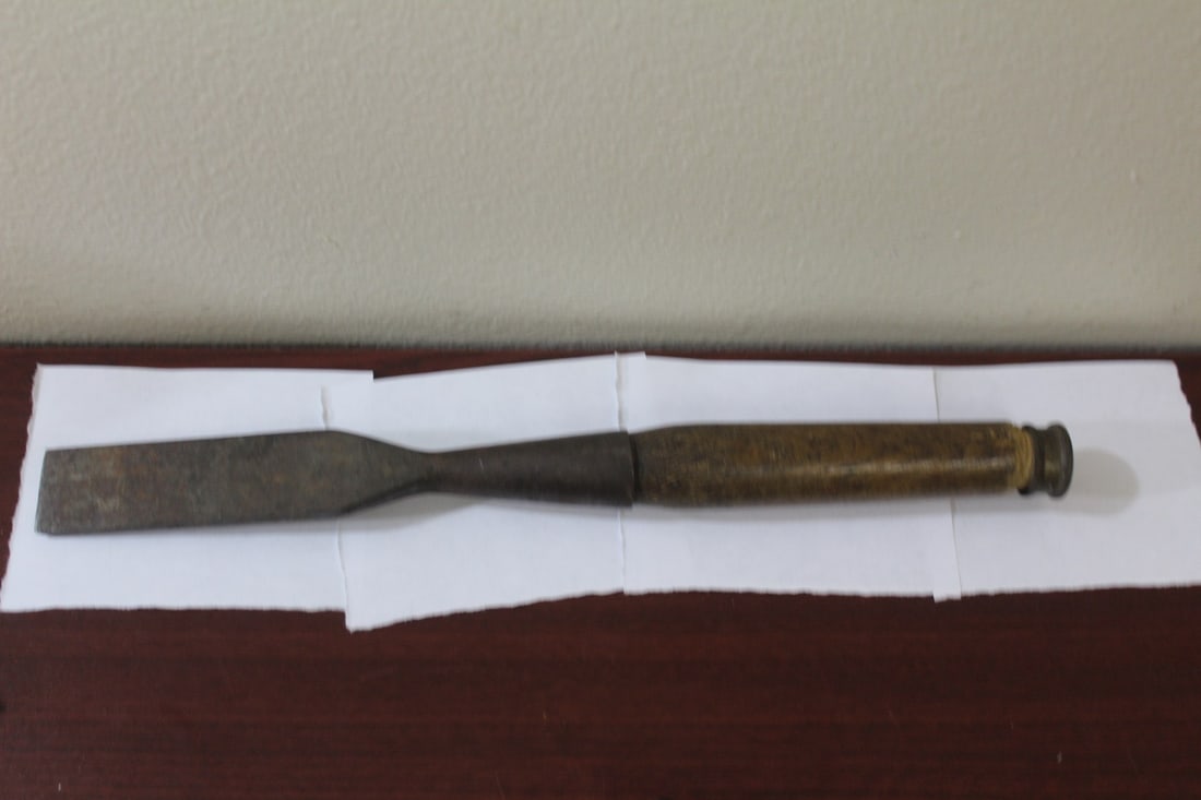 An Old Chisel - 5