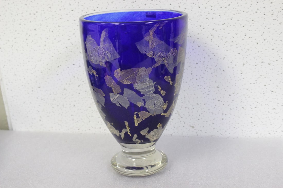 A Blue Gozo Glass Gold Speck Vase: 9 1/4" tall
