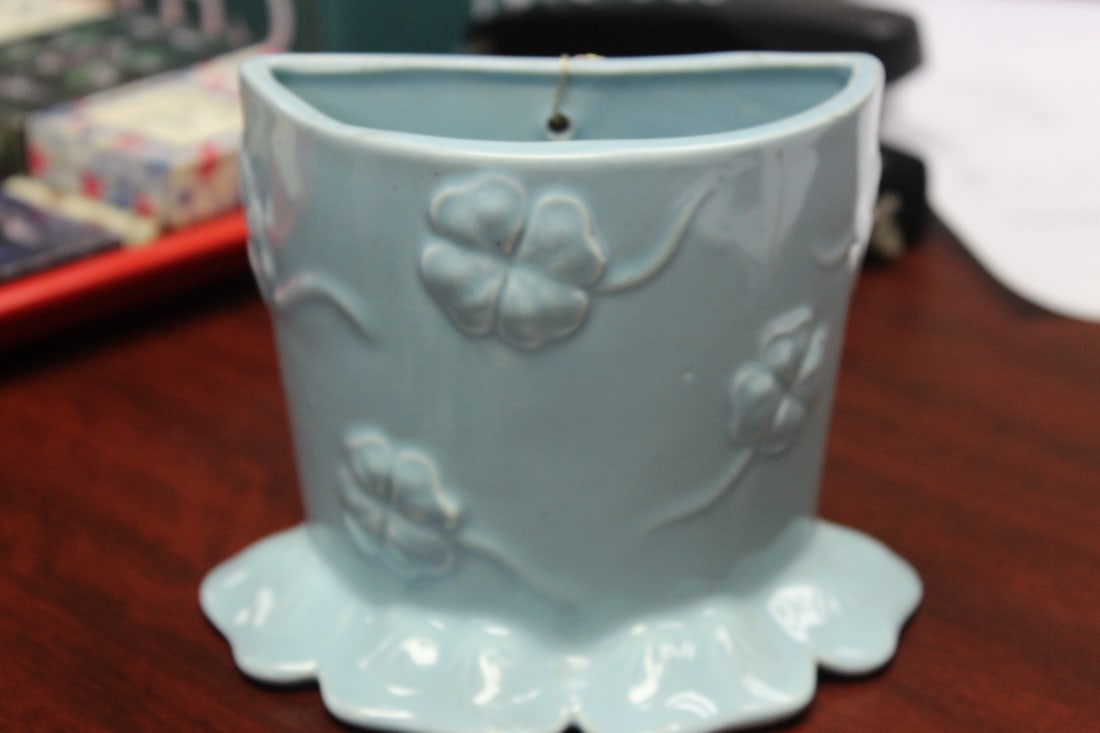 A Wall Pocket Planter: 4 1/4" tall - please note: hairline