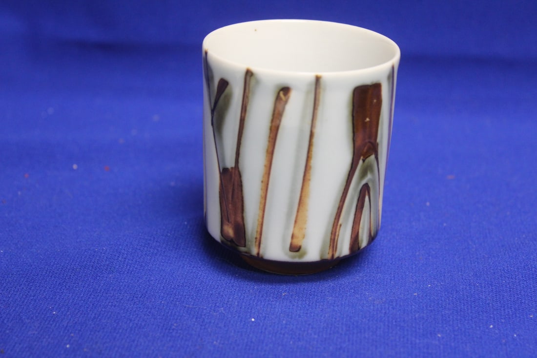 A Japanese Studio Ceramic Cup: 3 1/8" tall