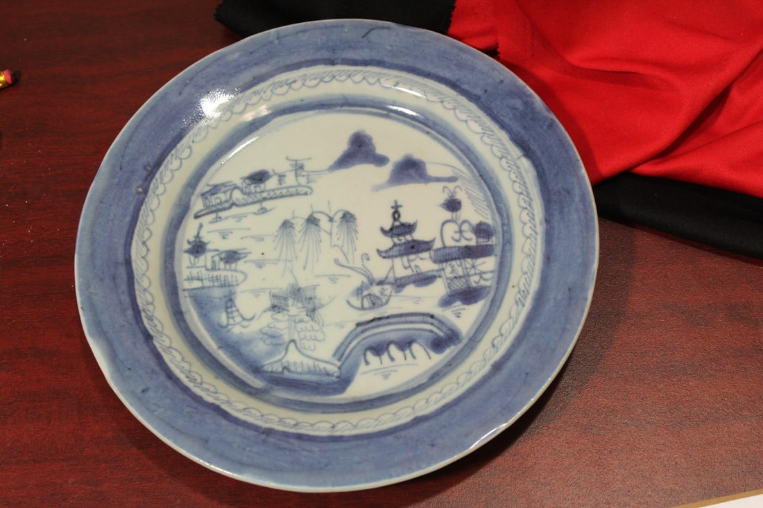 A Chinese Export Blue And White Plate: 19th century - 8 3/4" in diameter