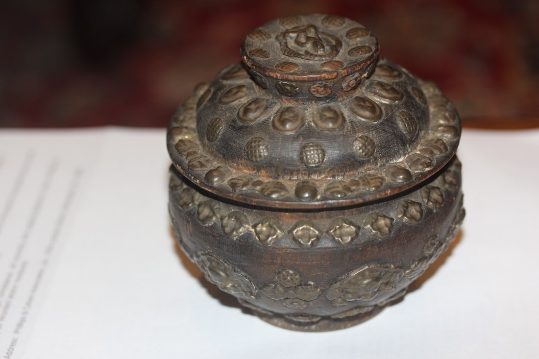 Rare Mixed Metal Inlaid on Wood Container: antique /vintage - chinese/Asian - 3 5/8" wide