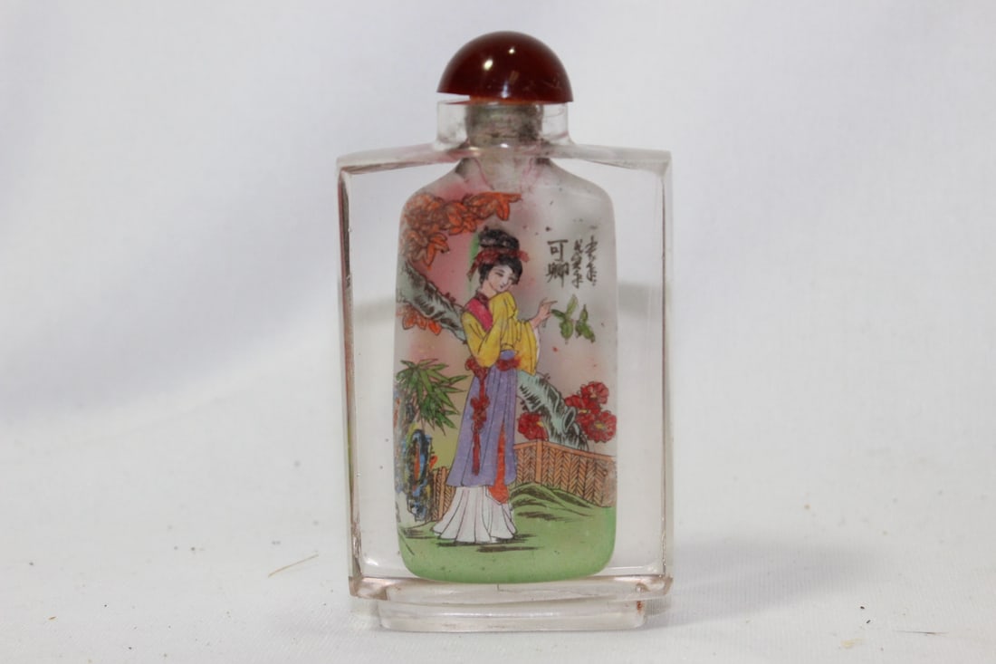 An Inside Painting Crystal or Glass Snuff Bottle: 3 1/8" tall