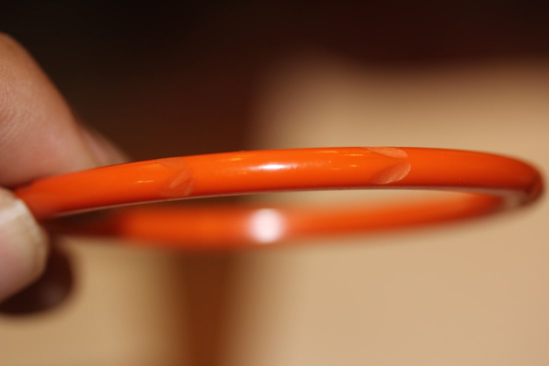 Thin Carved Bakelite Bangle Bracelet - 4