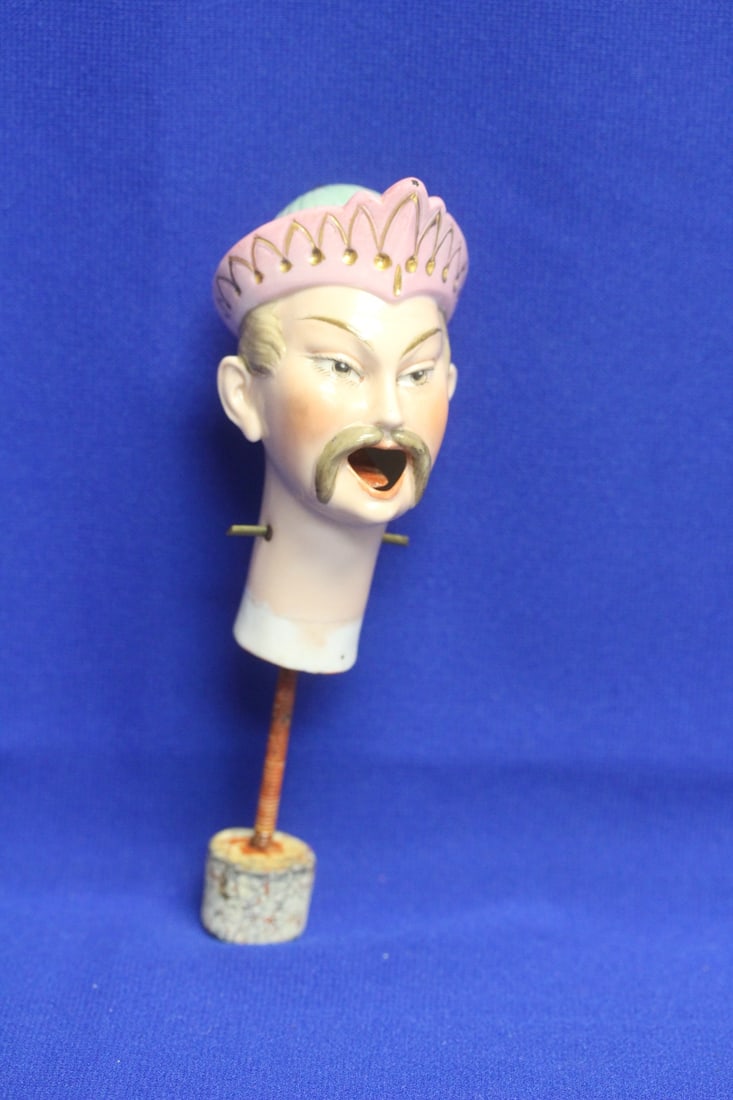 Nodder Porcelain Head Only: please note= hairline by the neck - 6 1/2" tall