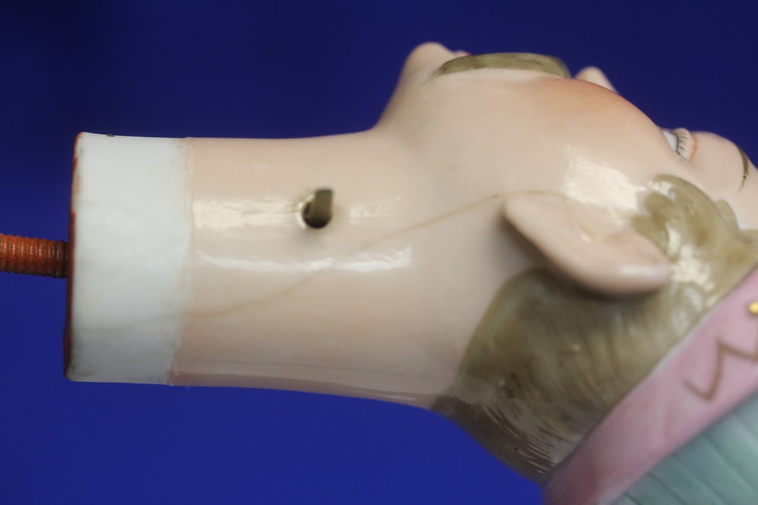 Nodder Porcelain Head Only - 3