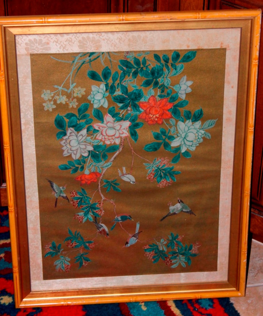 Antique Chinese Pastel on Silk: Unsigned. Overall 24" x 17". Sight size 19" x 13". Circa 19th / 20th century.