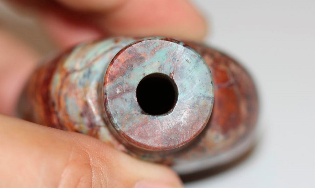 A Stone Snuff Bottle - 6