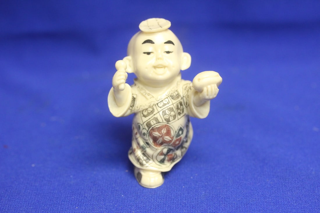 Chinese Resin Boy: 3 3/8" tall