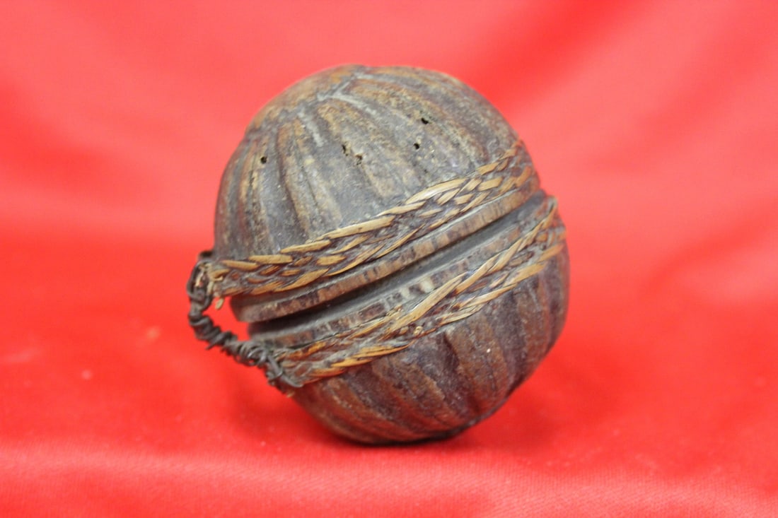 A Bamboo Holder: possibly indian - 2 1/2" tall or in diameter