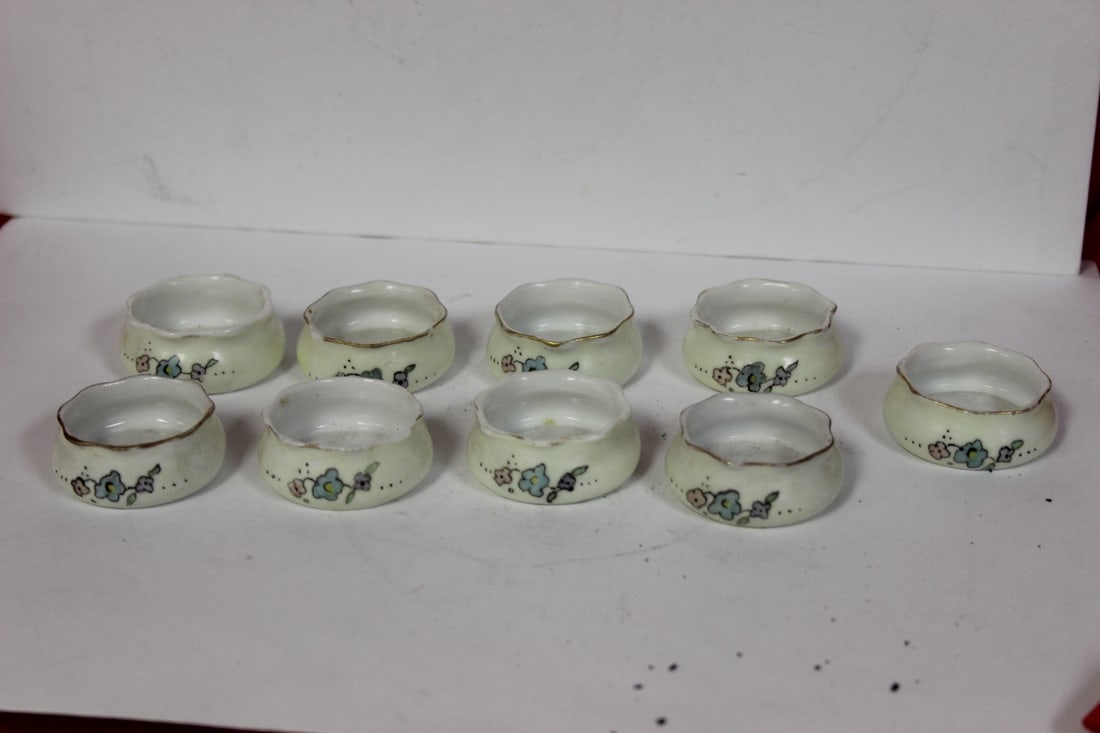 Lot of 9 Czech Salt Container (1 of 6)