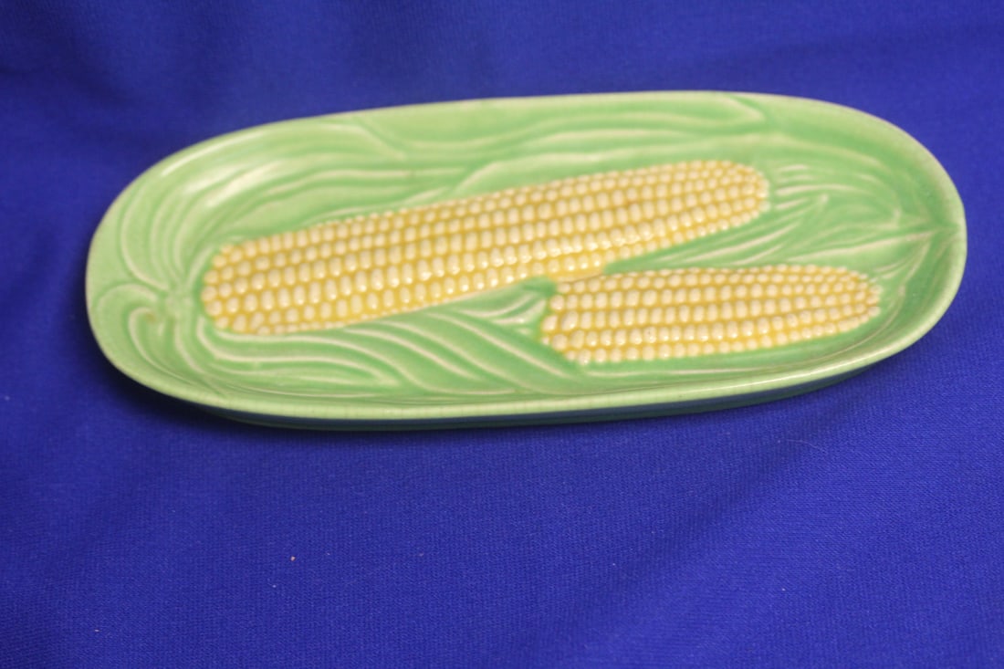 A Japan Corn Ceramic Holder: 9 inches long