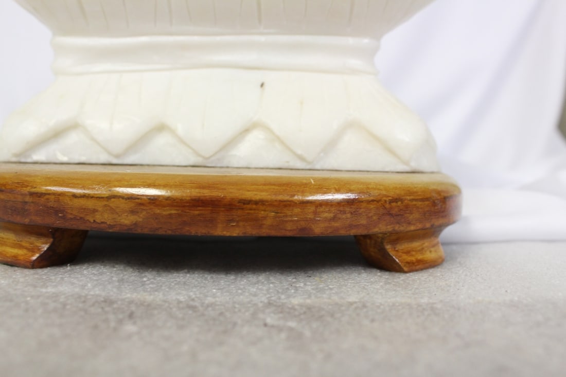 A Chinese Solid Marble Statue - 8