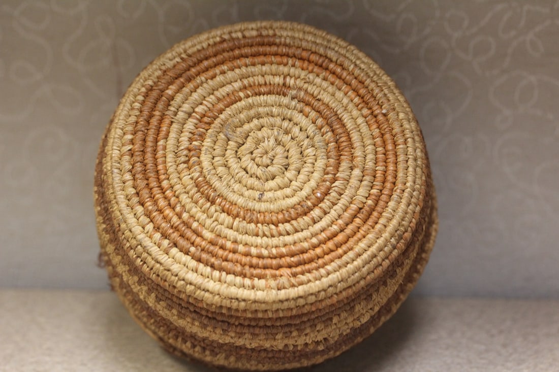 Antique Small Basket - 4