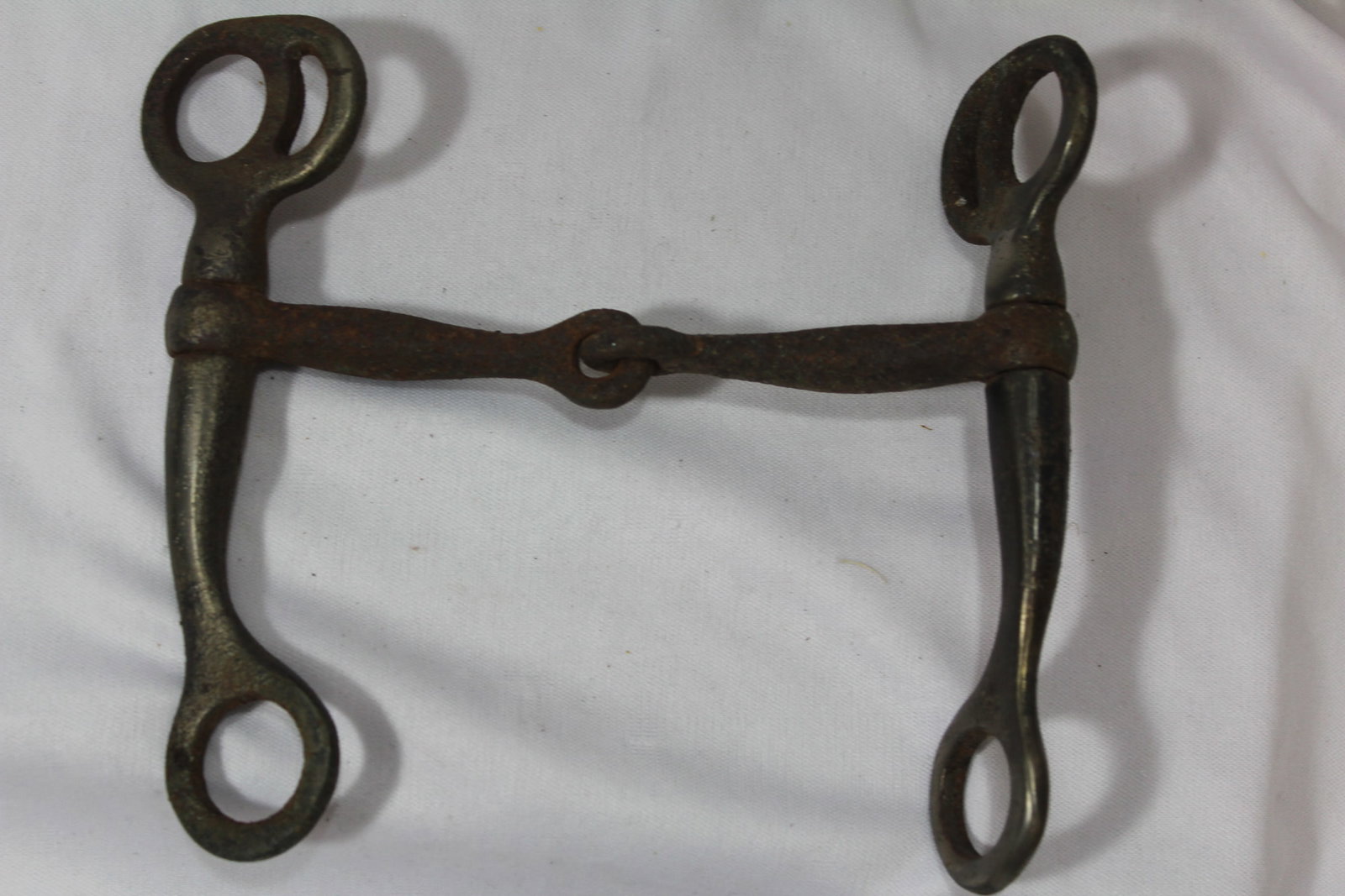 A Short Shank Snaffle Bit for Horses (1 of 5)