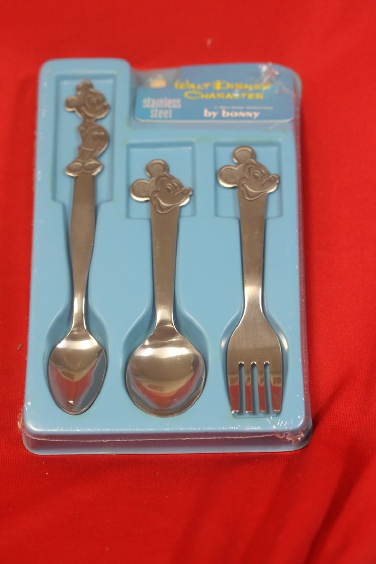 A Very Rare Walt Disney Character Utensil Set (1 of 5)