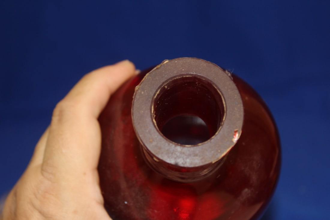 A Ruby Red Artglass Decanter - 9