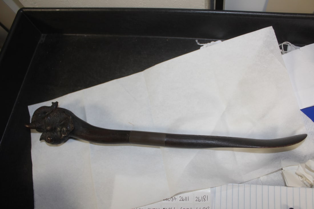 Elephant Head Wooden Shoe Horn: well carved - appeared to be very old, possibly 19th century - with some unknown writing - 15 inches long