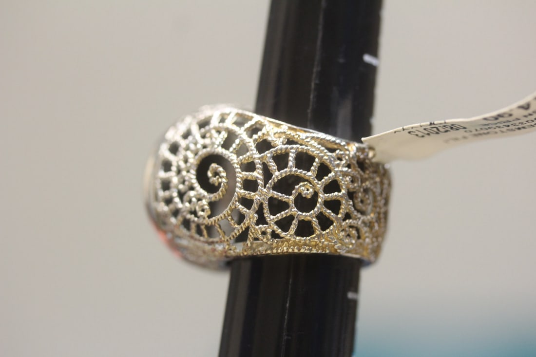 Sterling ring - 4