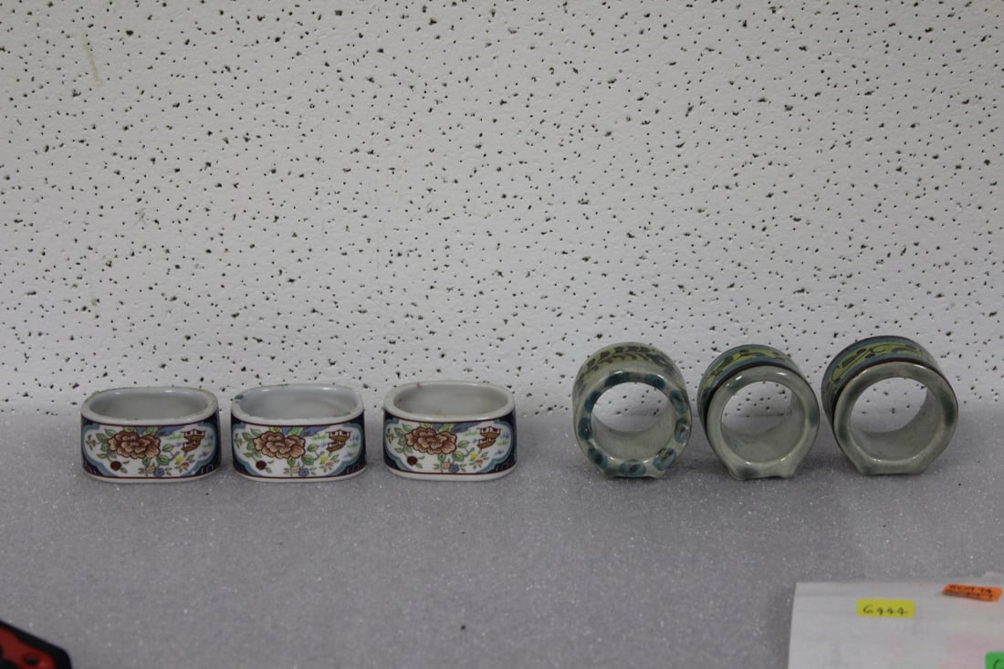 Lot of 6 Ceramic Napkin Rings: as seen on photos