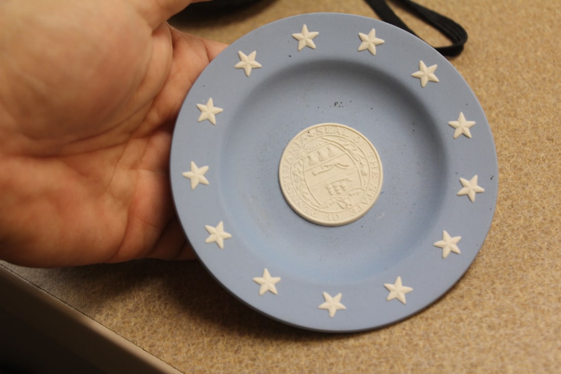 Wedgwood Jasperware Small Dish (1 of 4)