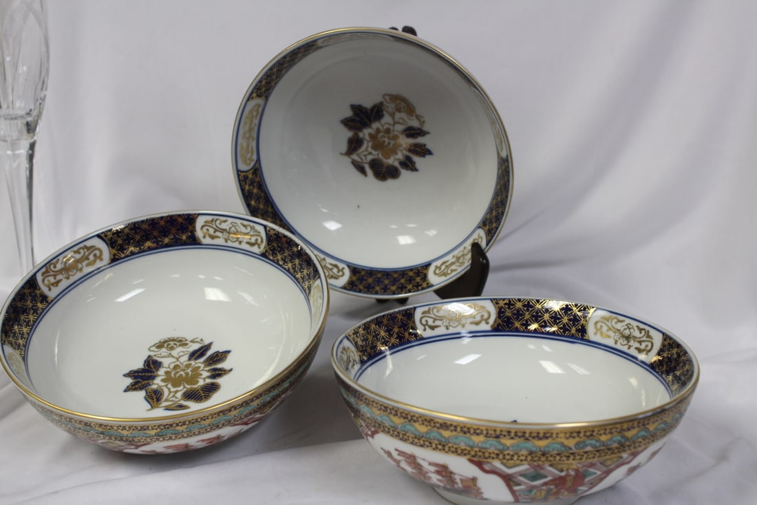 Lot of 3 Japanese Bowls: Signed - 7 1/4" in diameter - beautifully done