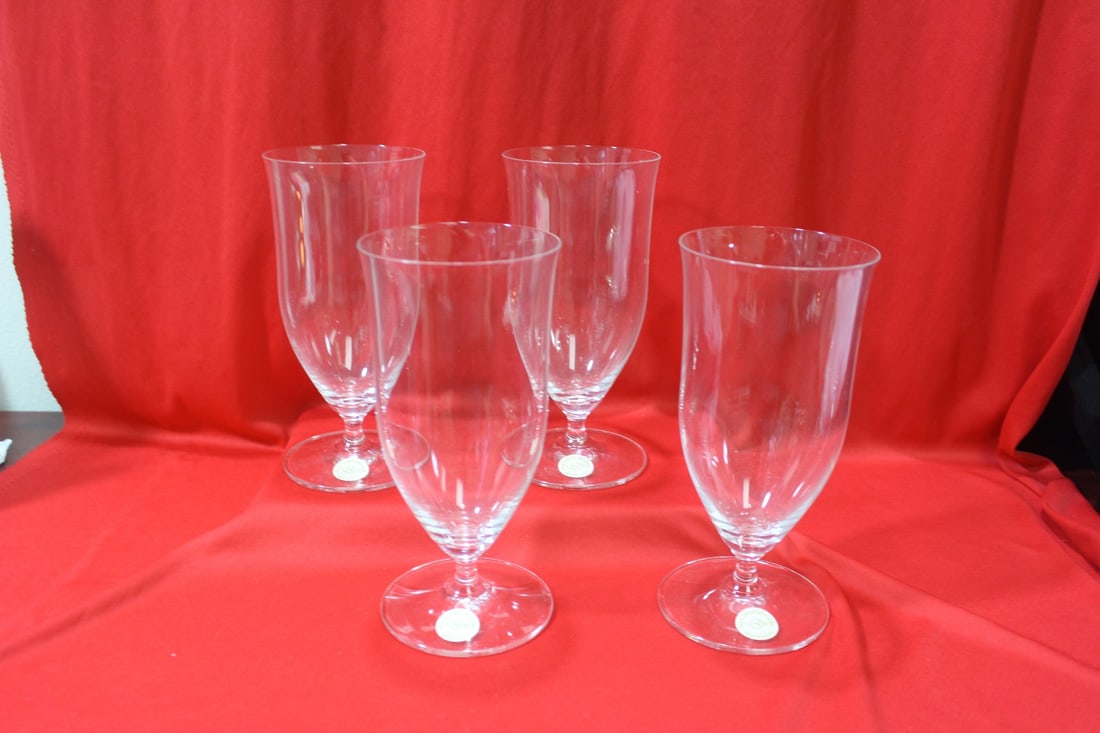A Set of 4 Lenox Iced Beverage Glasses (1 of 4)