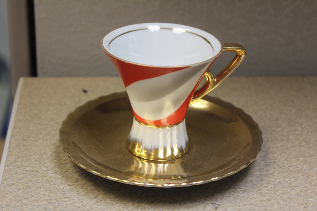 Retro Cup and Saucer: beehive mark on saucer - cup= 2 3/4" tall