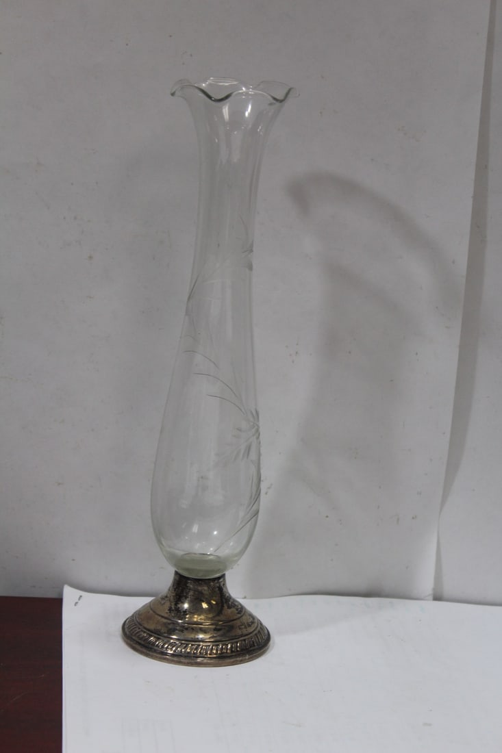 A Sterling Base Etched Glass Vase: 10 1/4" tall