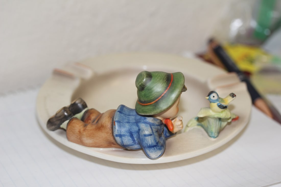 Hummel Ashtray - 4