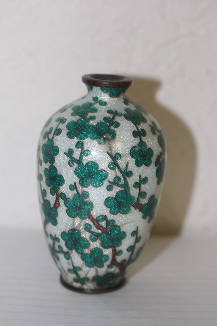 Antique Gimbari Small Vase: 19th century - Japanese - please note: bruises and crackle - still an attractive piece - 3 1/4" tall