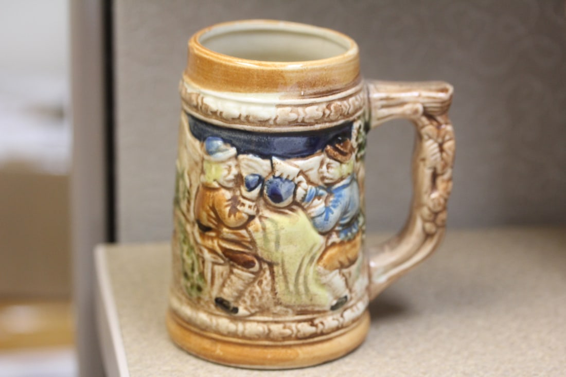 Japan Stein: 4 3/4" tall