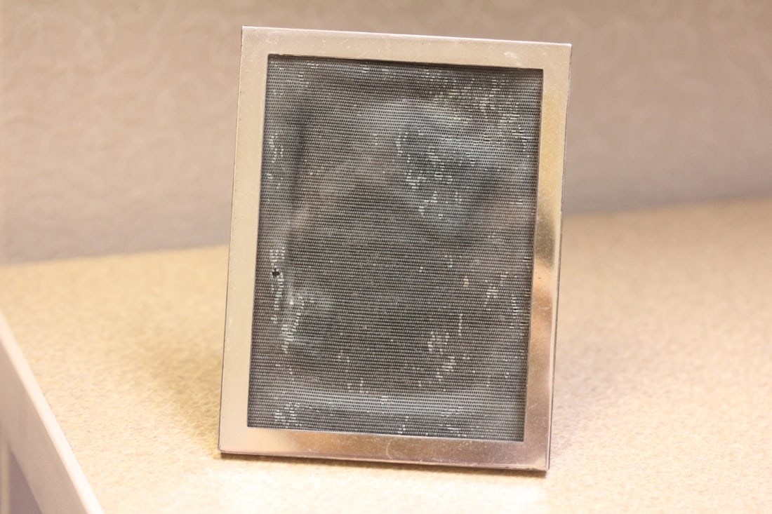 Raimond Sterling Picture Frame: a little loose and needs some adjustment - 4 3/8" x 3 3/8" - will fit a 3"x 4" photograph/picture - no mono