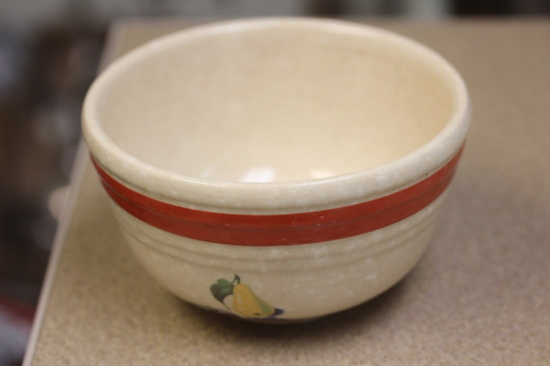 Vintage Bake Oven Bowl (1 of 4)