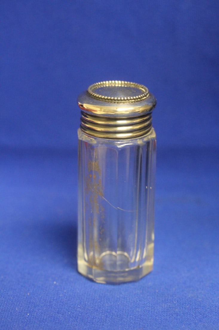 Sterling Top Hair Retriever?: please note: monogram - 4" tall