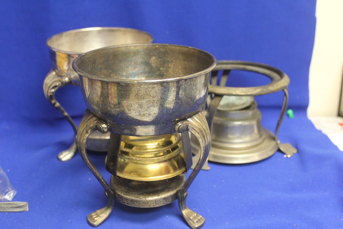 Lot of 3 Vintage/Antique Chafing Warmer: all silverplated - do not know if complete or not - tallest: 7 inches
