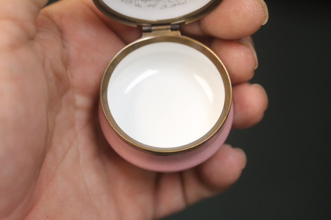 Crummles Enamel Box - 7