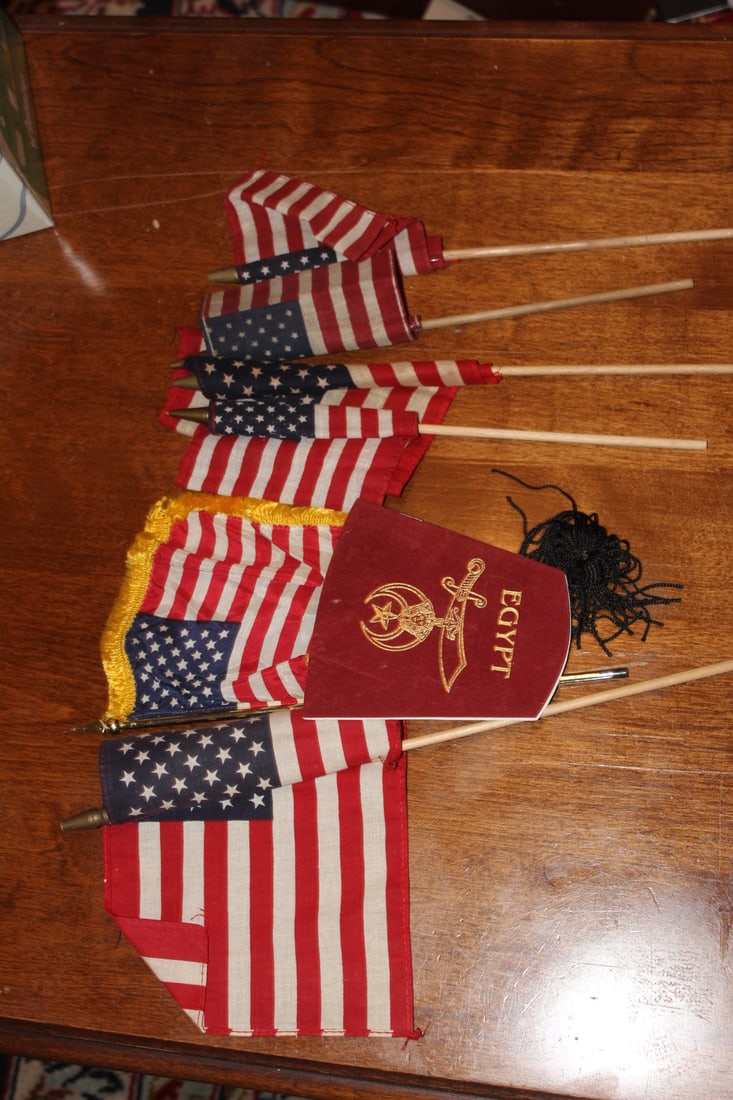 Lot of Small Flags and Political Items: as shown